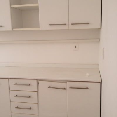 Gil Pinto - Kitchen - before